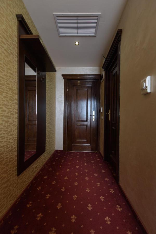 Hotel Golden Palace 마마이아 외부 사진
